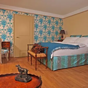 Отель Townhouse Boutique ***