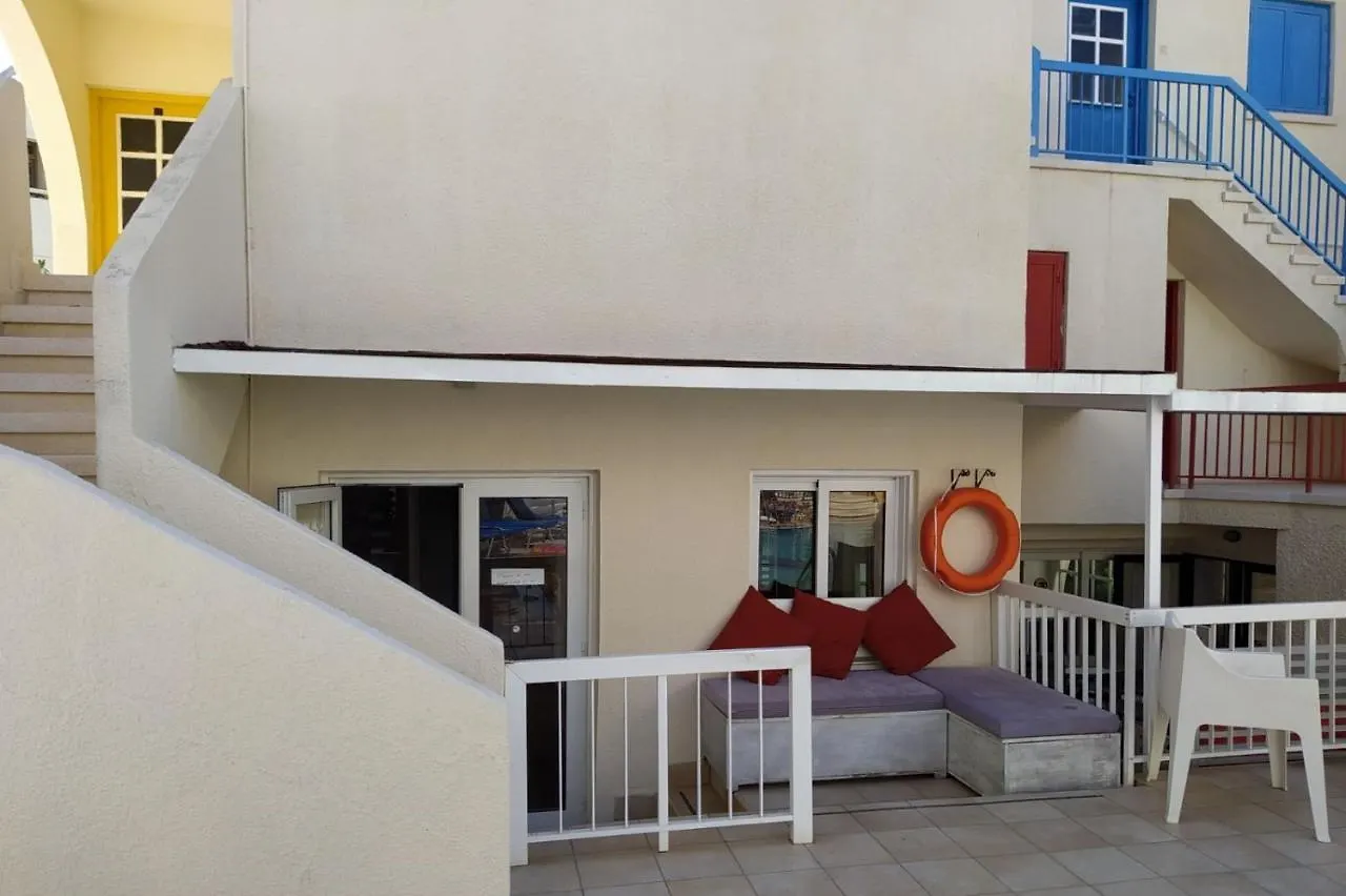 Sea N Lake View Hotel Apartments Larnaca 2*,  Chypre