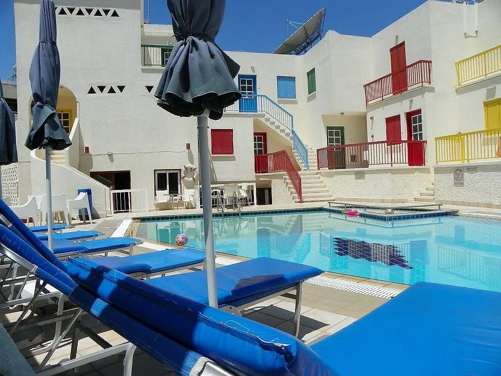 Sea N Lake View Hotel Apartments Larnaca Appart hôtel
