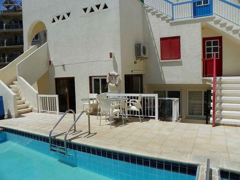 Appart hôtel Sea N Lake View Hotel Apartments Larnaca
